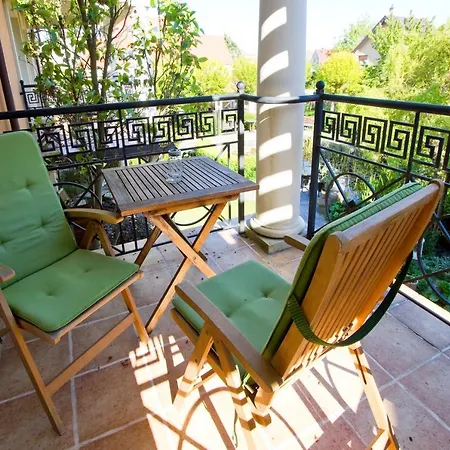 Bed & Breakfast Meander *
