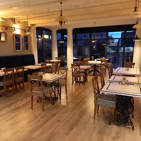 Bed and breakfast Meander Łeba