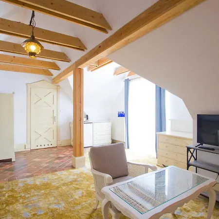 Bed & Breakfast Meander *